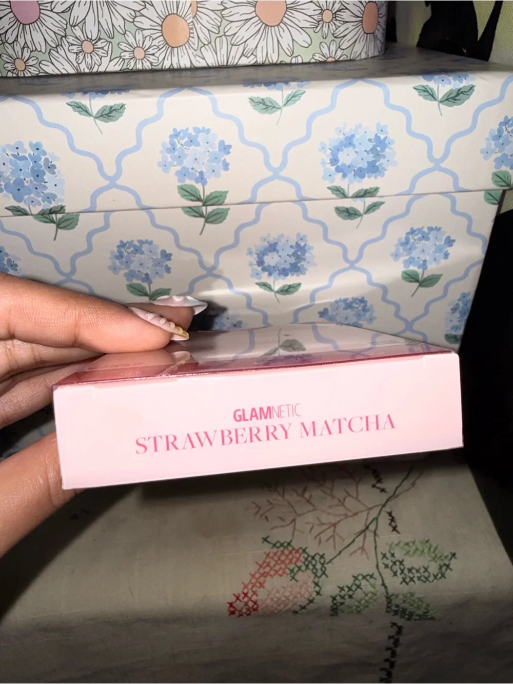 Glamnetic Pink & Green Press-On Short Oval Nails